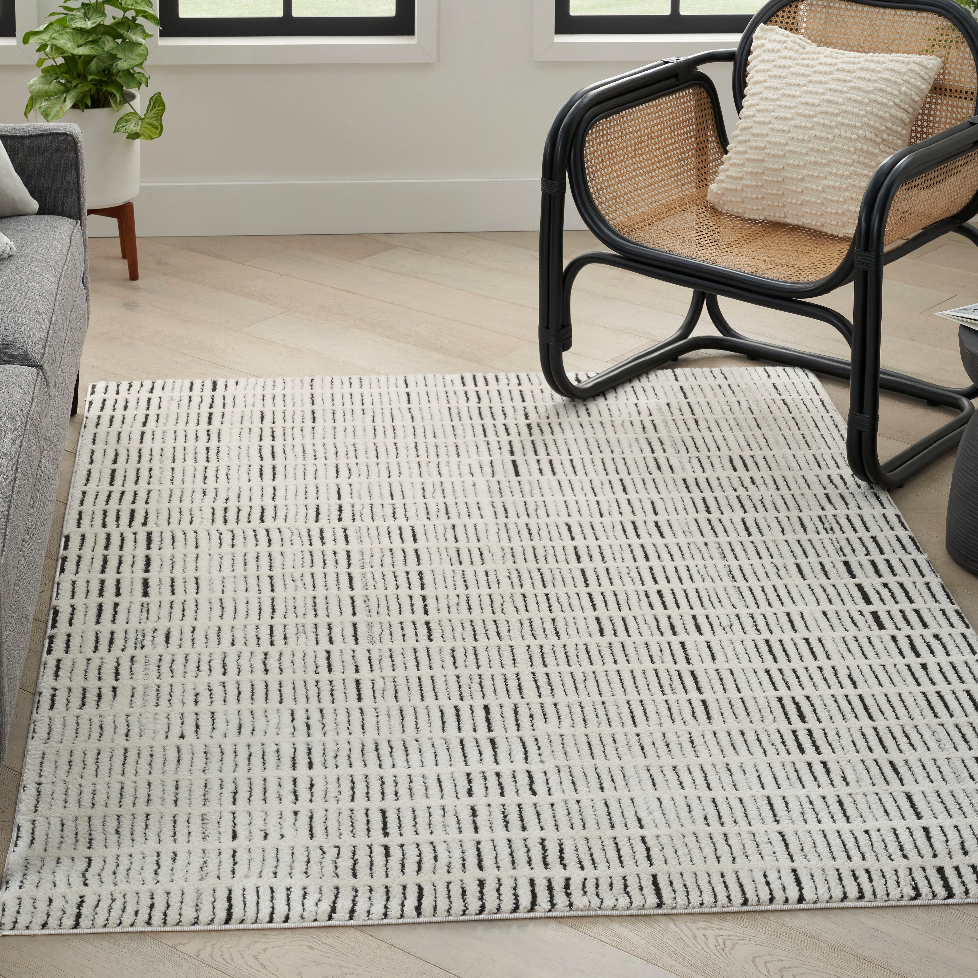 Nourison Modern Comfort MNC03 Ivory/Black Large Rectangle Rug